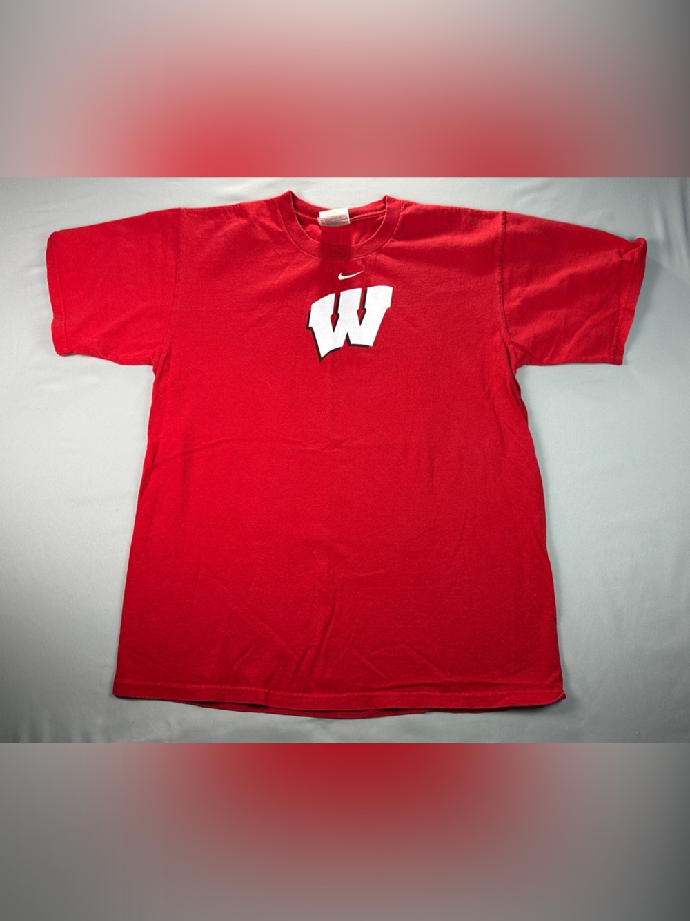 Nike Red Tag Wisconsin Badgers Shirt Short Sleeve